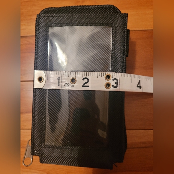 NEW in Box Phone Touch Purse, with 2 Straps,credit card,cash,ID, license holder. - Picture 8 of 15